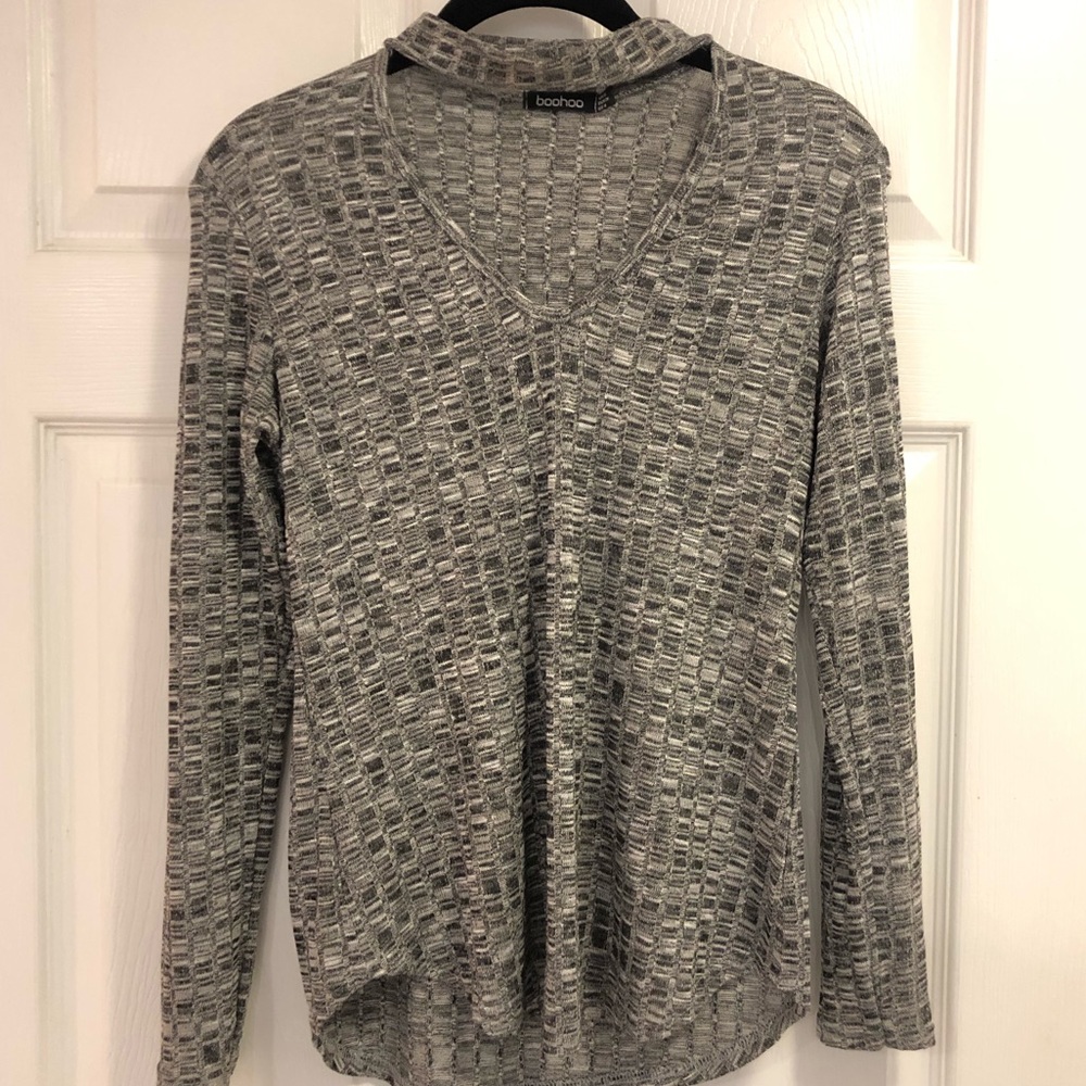 BOOHOO • Gray Choker Top Long Sleeve • Size 4